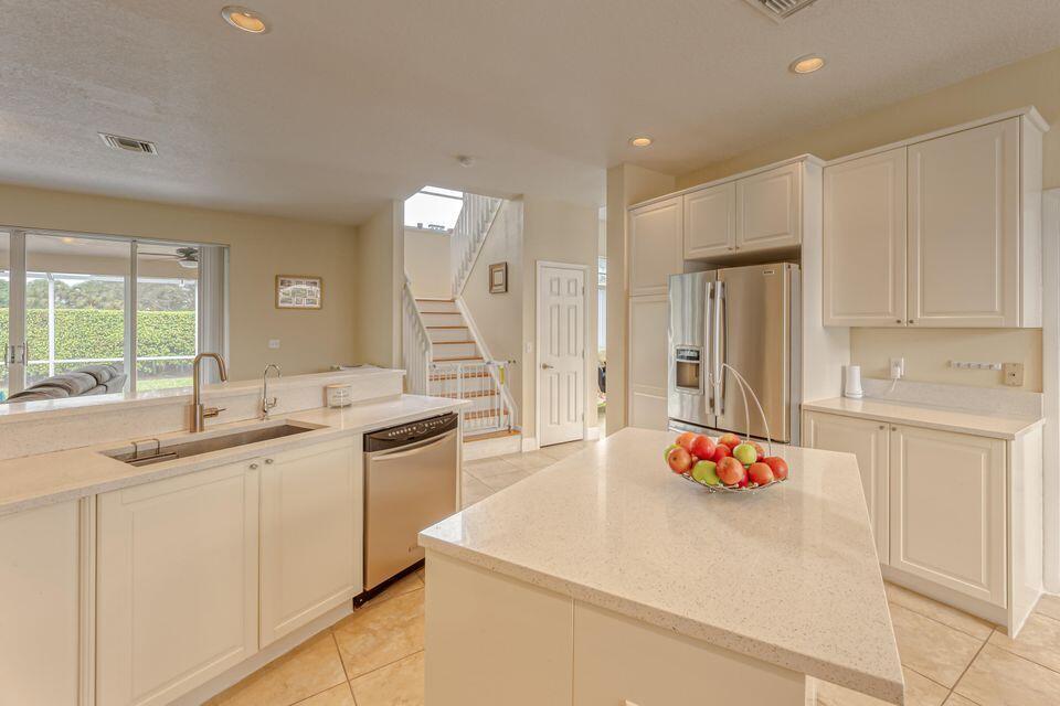 9383 Lake Serena Drive