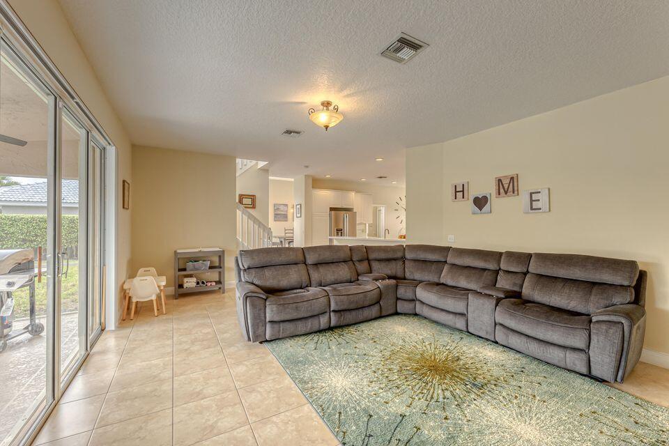 9383 Lake Serena Drive