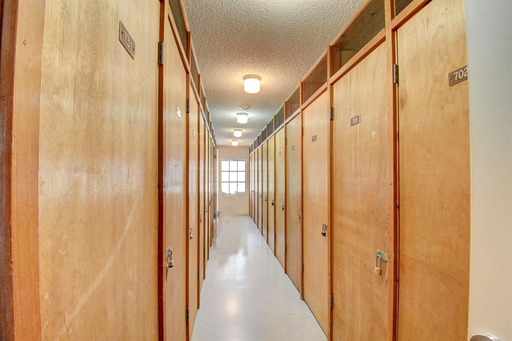 2251 NE 66th Street Unit: 1601