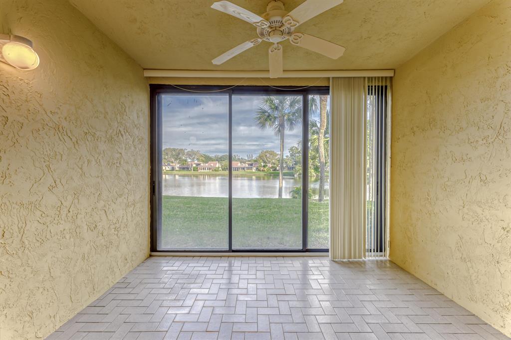 21815 Arriba Real Unit: 12-C