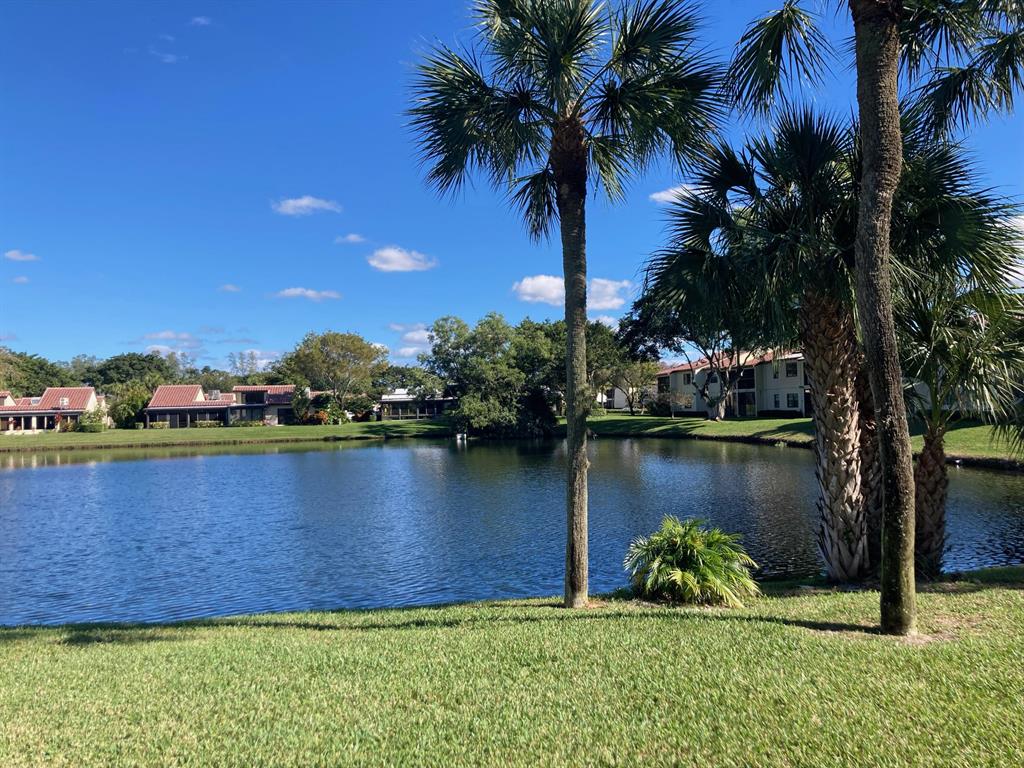 21815 Arriba Real Unit: 12-C