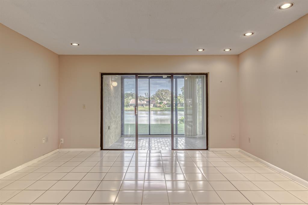 21815 Arriba Real Unit: 12-C