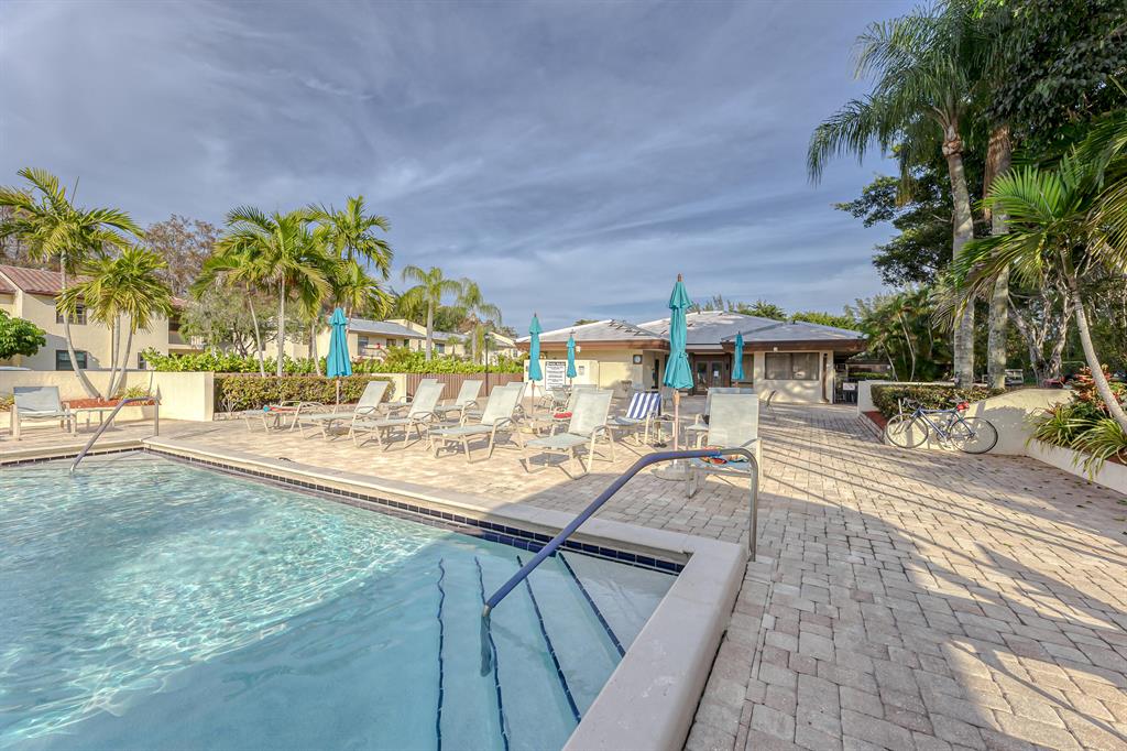 21815 Arriba Real Unit: 12-C