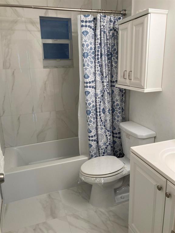 500 Davis Road Unit: 52