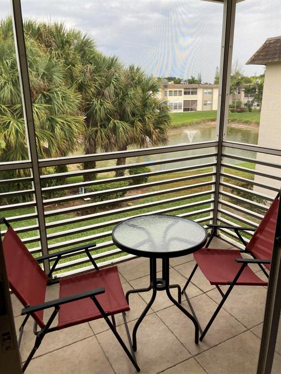 500 Davis Road Unit: 52