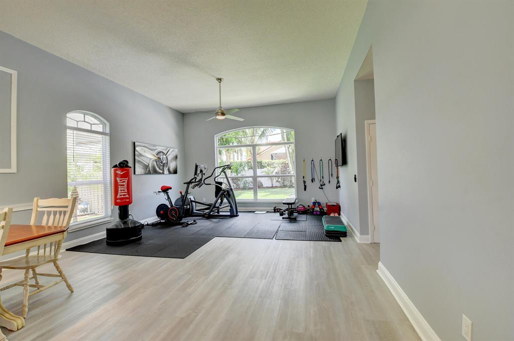 9372 Lake Serena Drive