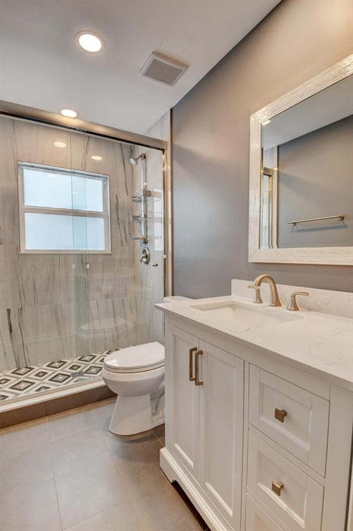 9372 Lake Serena Drive