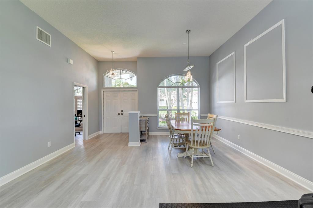 9372 Lake Serena Drive