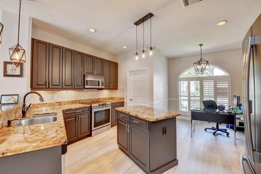 9372 Lake Serena Drive