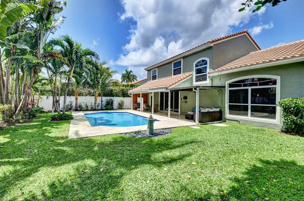 9372 Lake Serena Drive