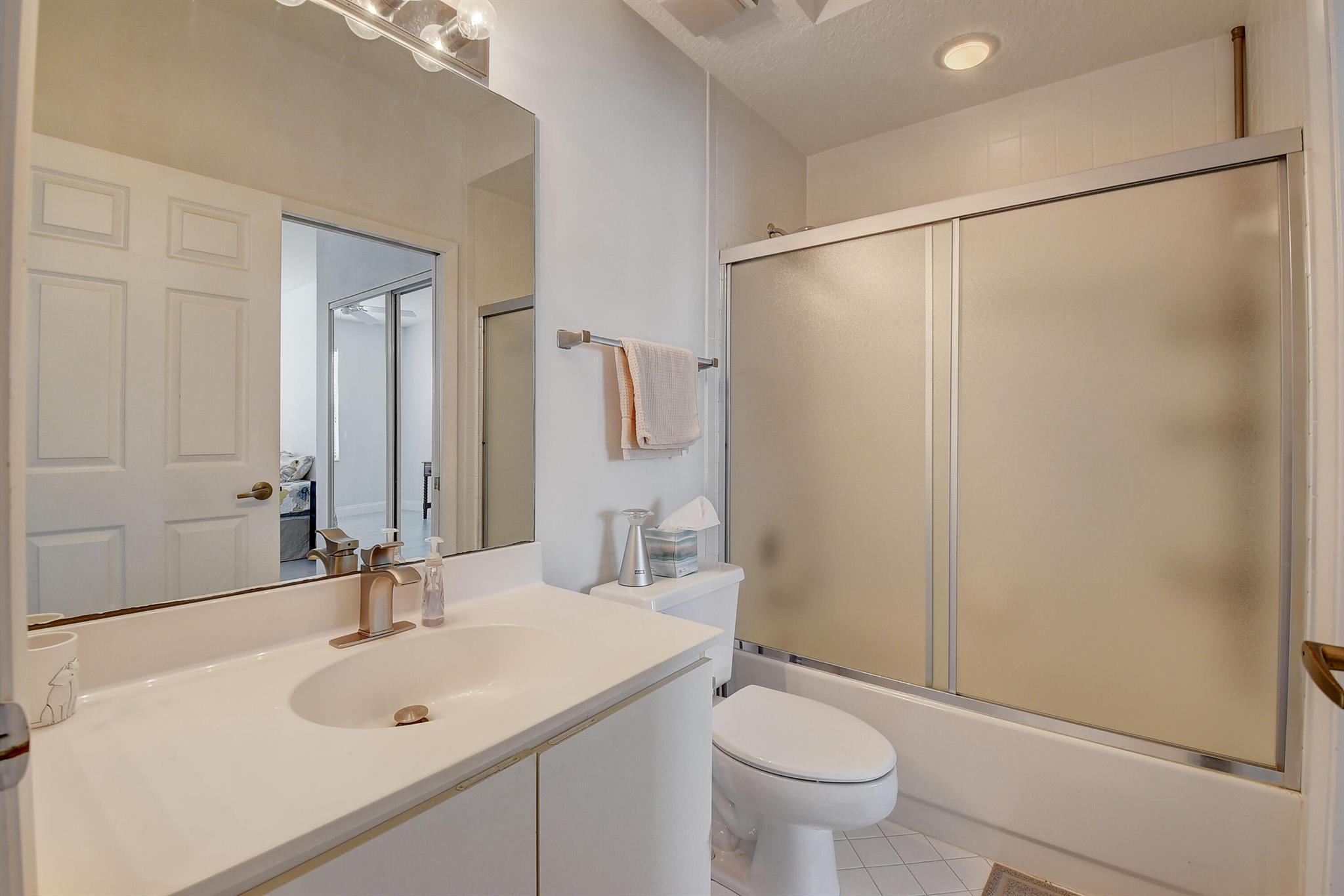 8656 Grassy Isle Trail