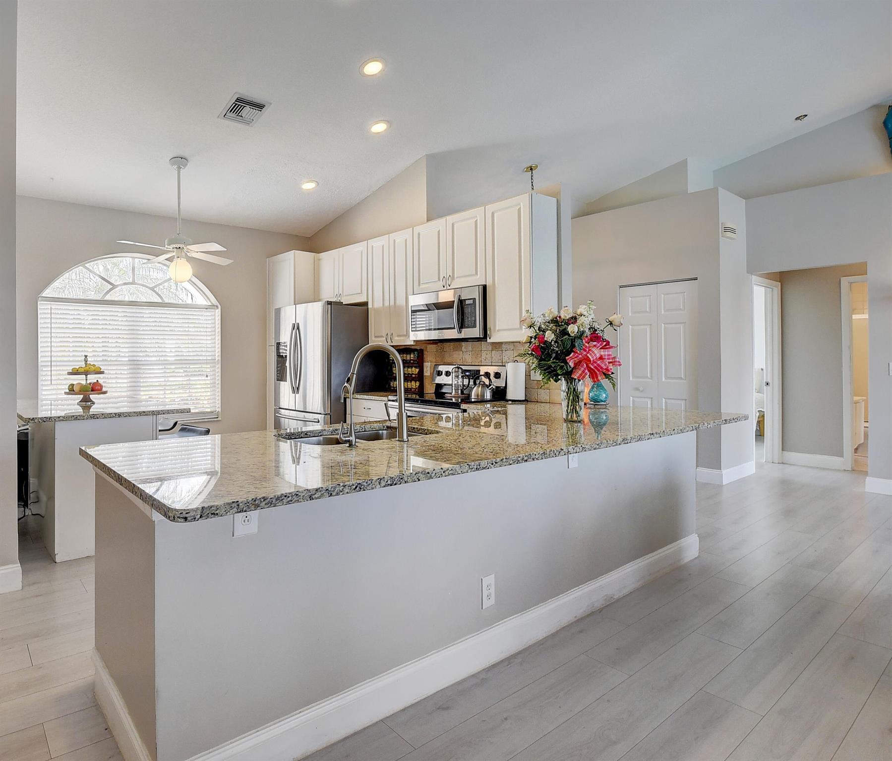 8656 Grassy Isle Trail