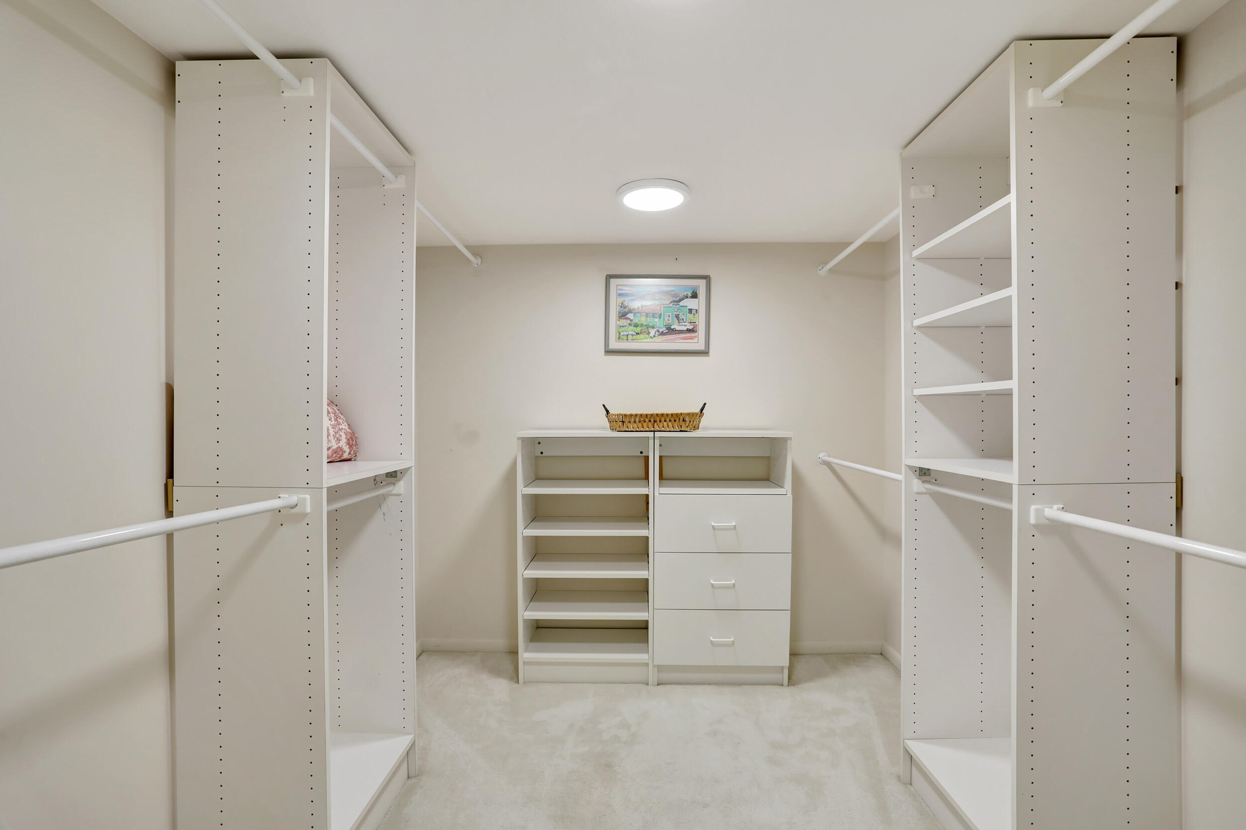 1222 Hillsboro Mile Unit: 17