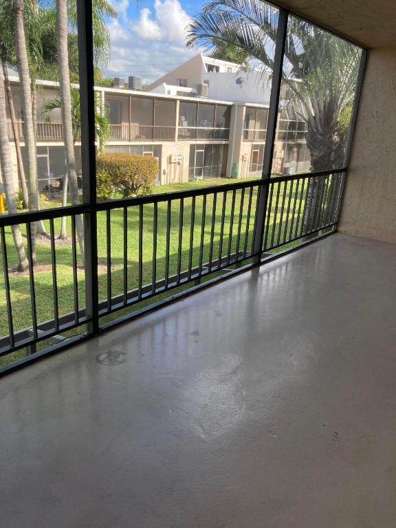 563 N University Drive Unit: 41