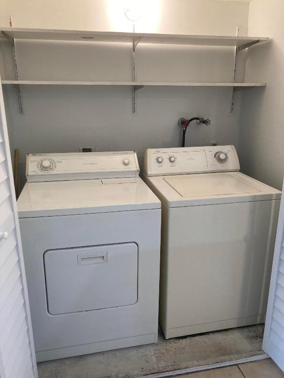 563 N University Drive Unit: 41