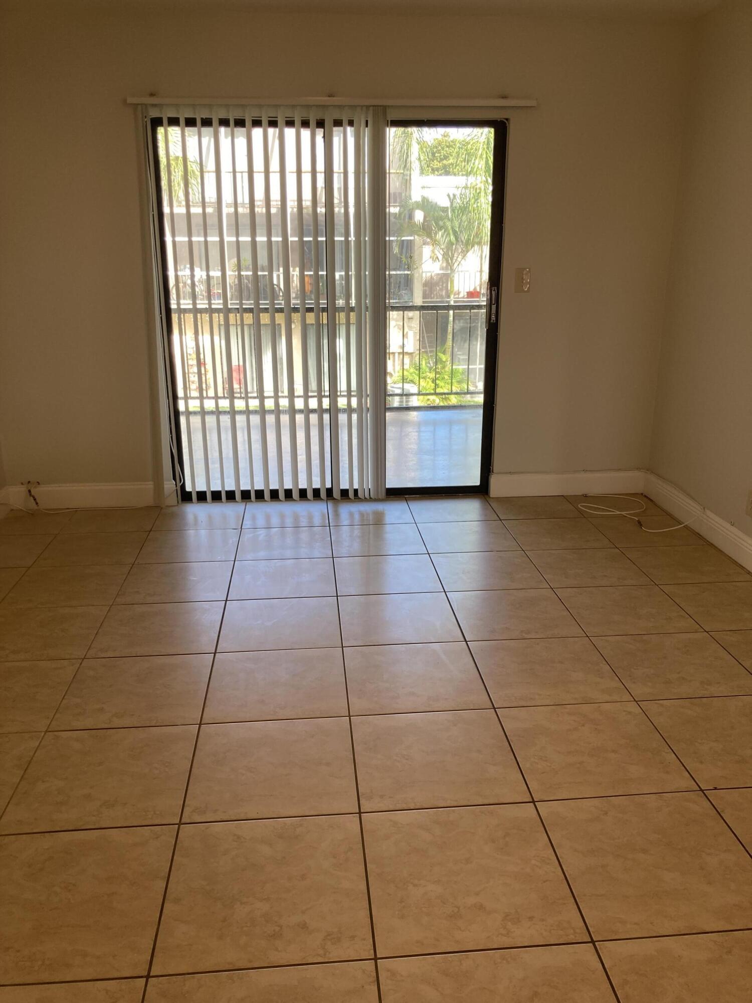 563 N University Drive Unit: 41