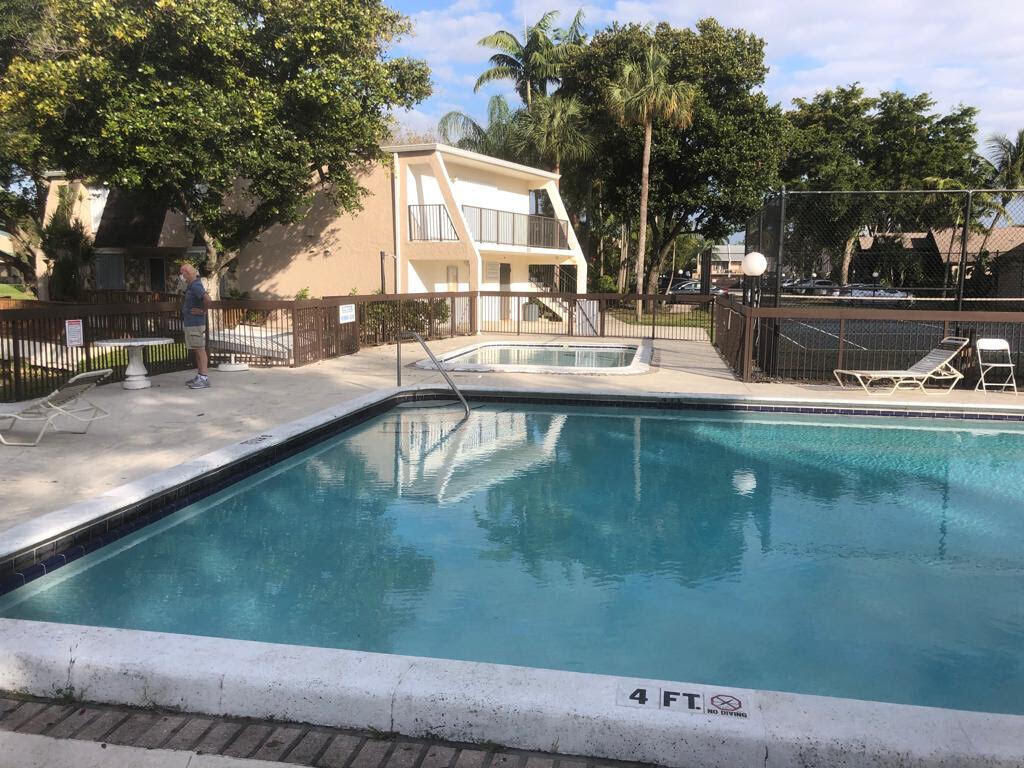 563 N University Drive Unit: 41