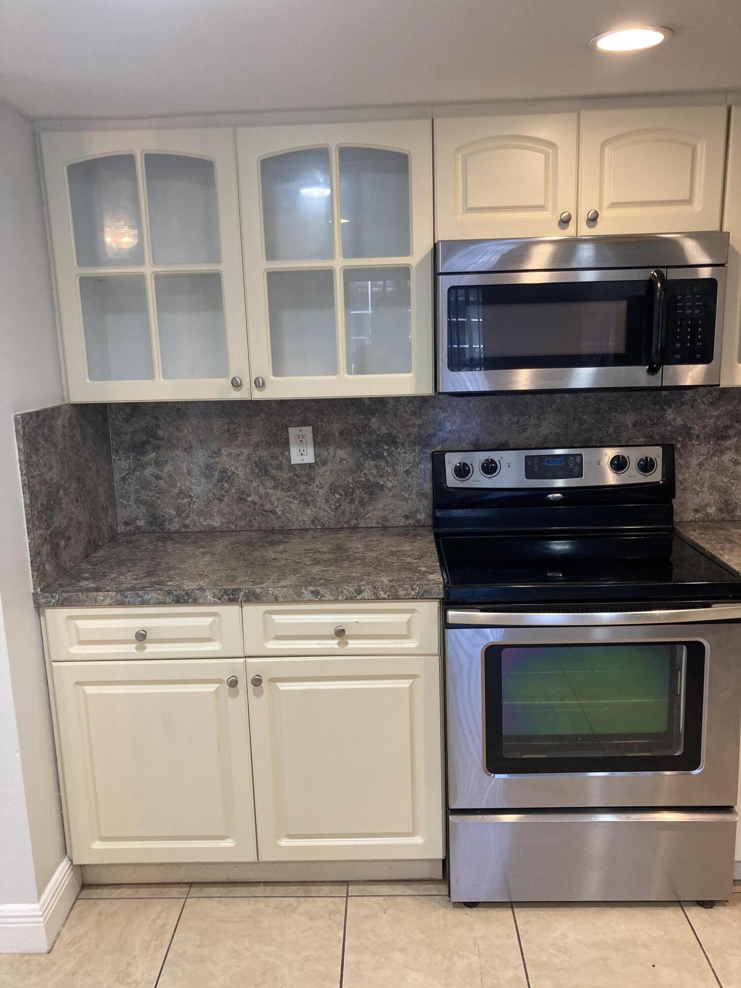 563 N University Drive Unit: 41