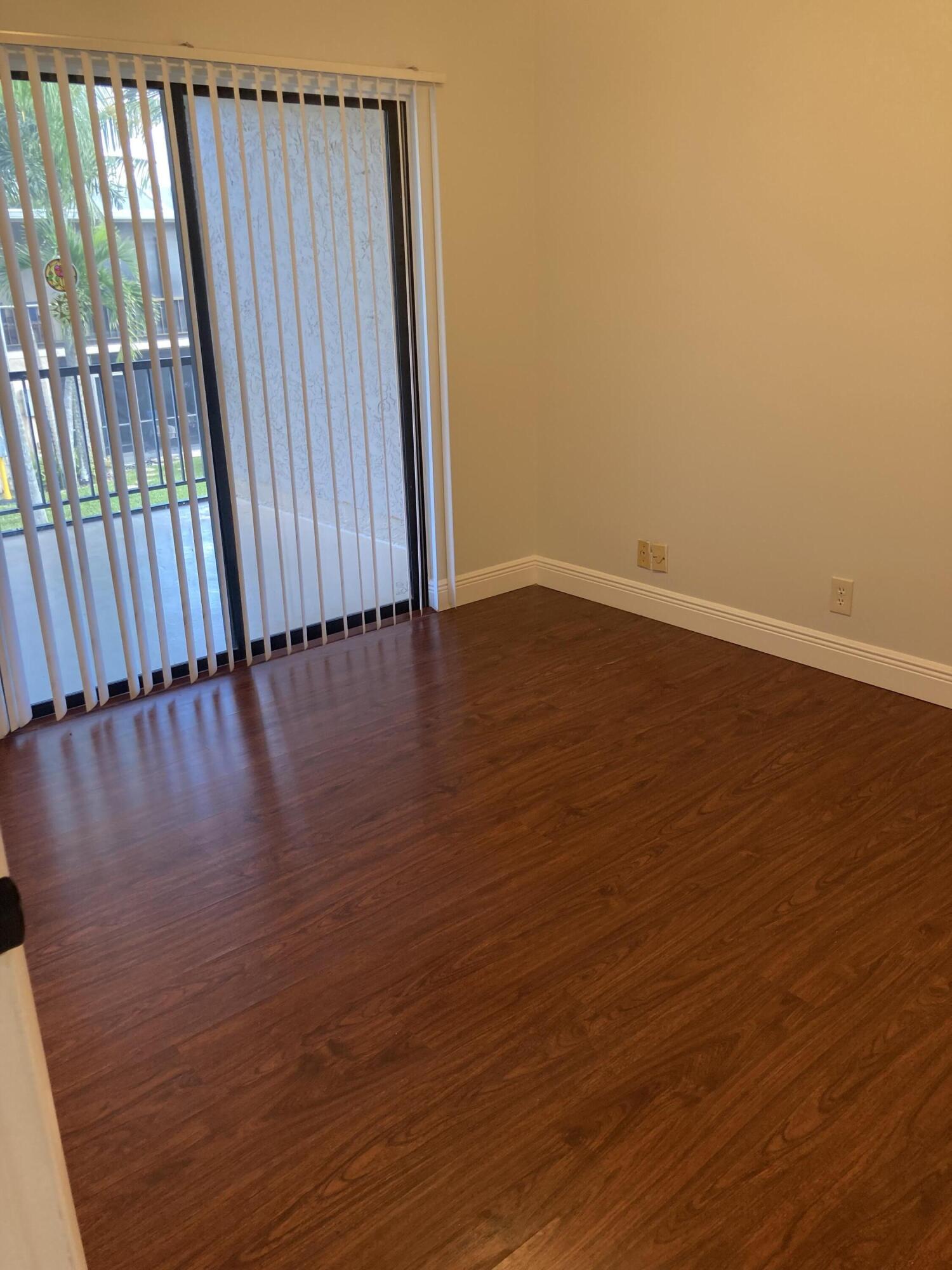 563 N University Drive Unit: 41