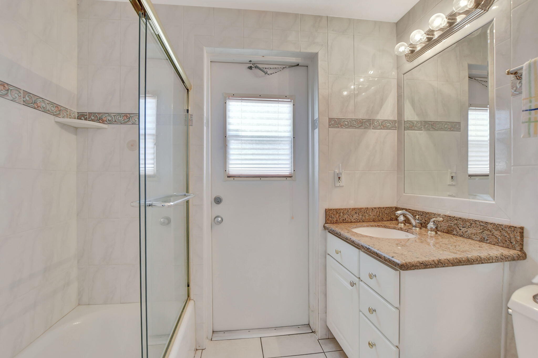 1214 SE 12th Terrace