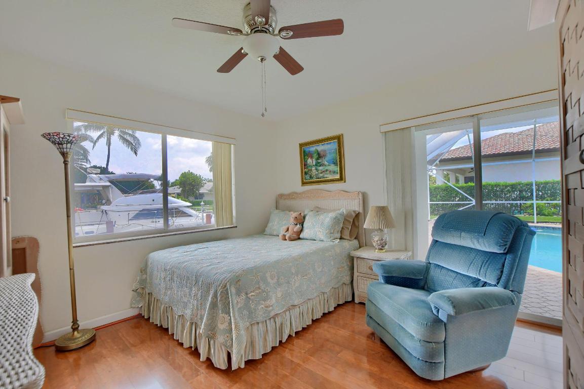 1214 SE 12th Terrace