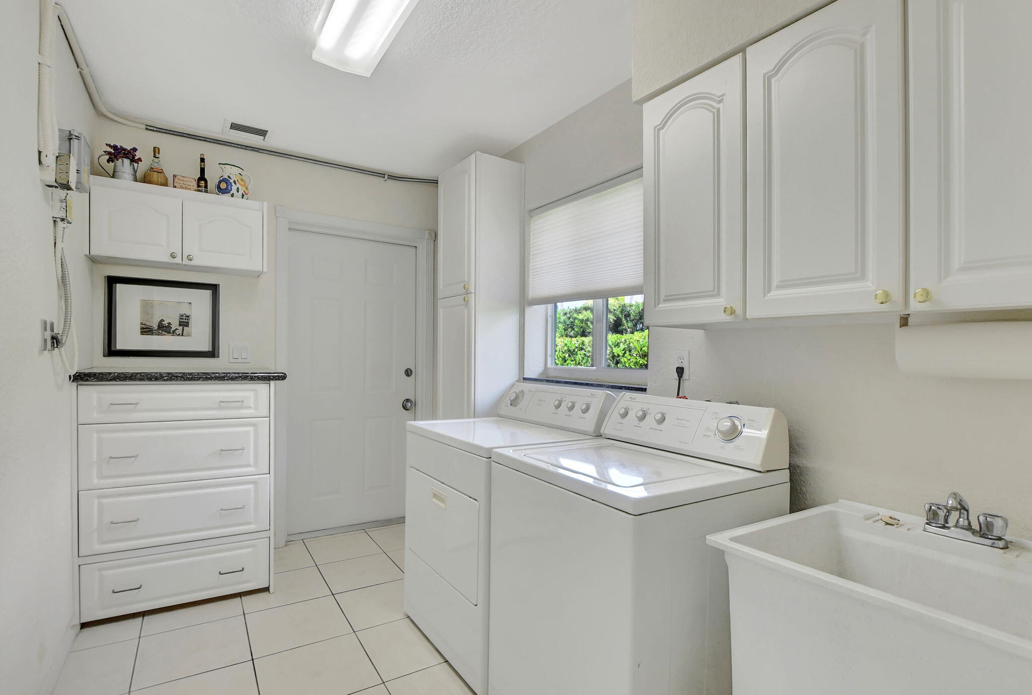 1214 SE 12th Terrace