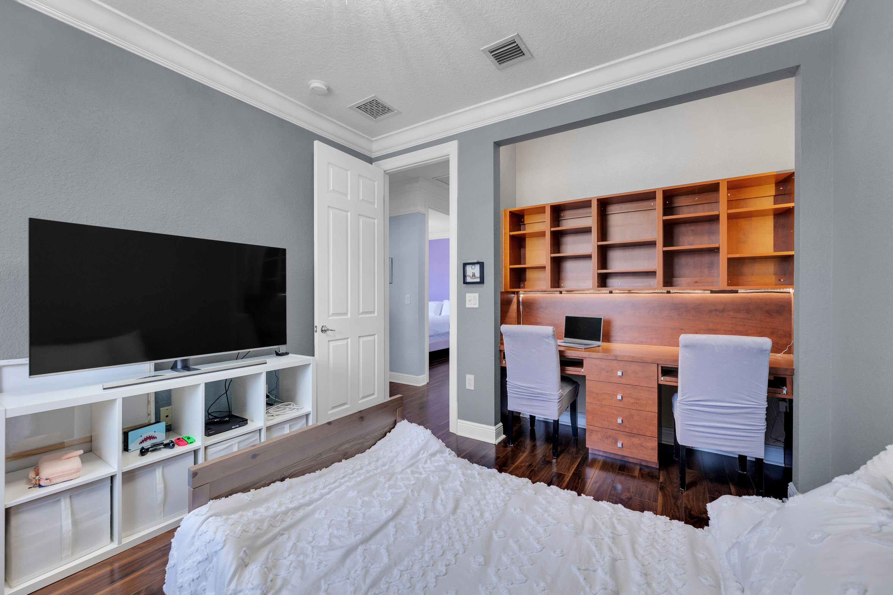 15619 Messina Isle Court