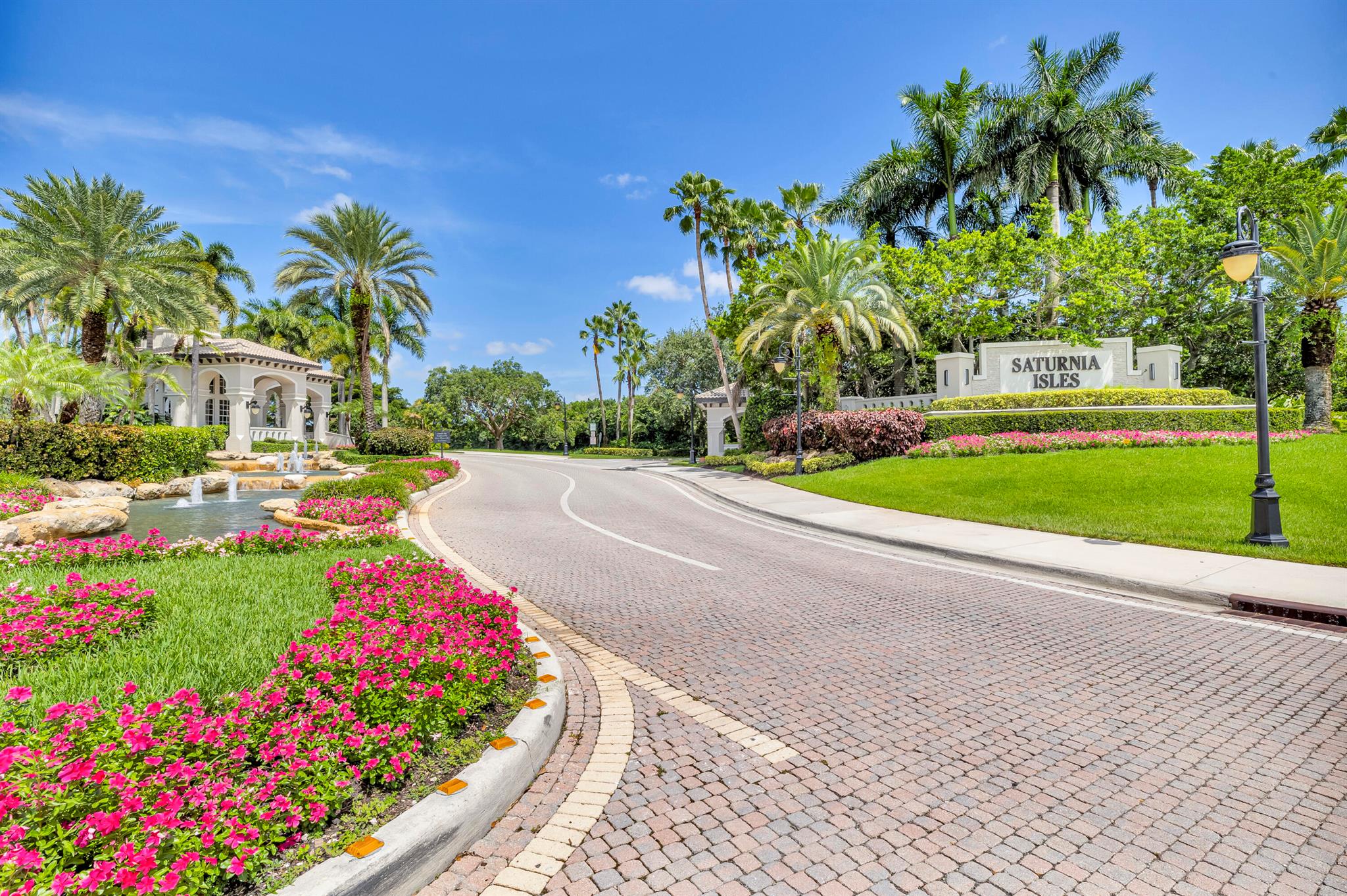 15619 Messina Isle Court