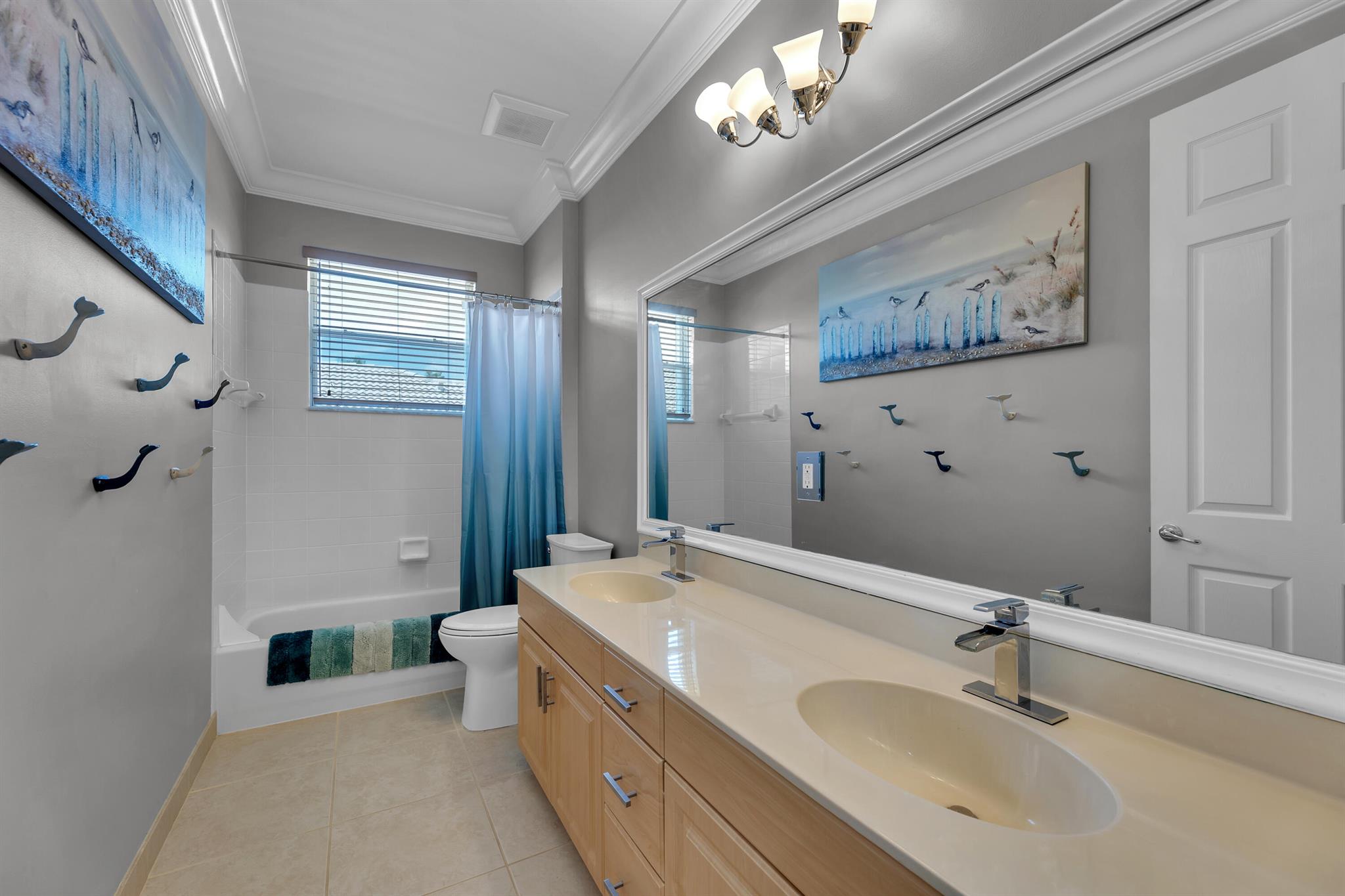 15619 Messina Isle Court