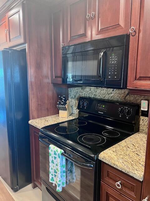 230 N Federal Highway 205