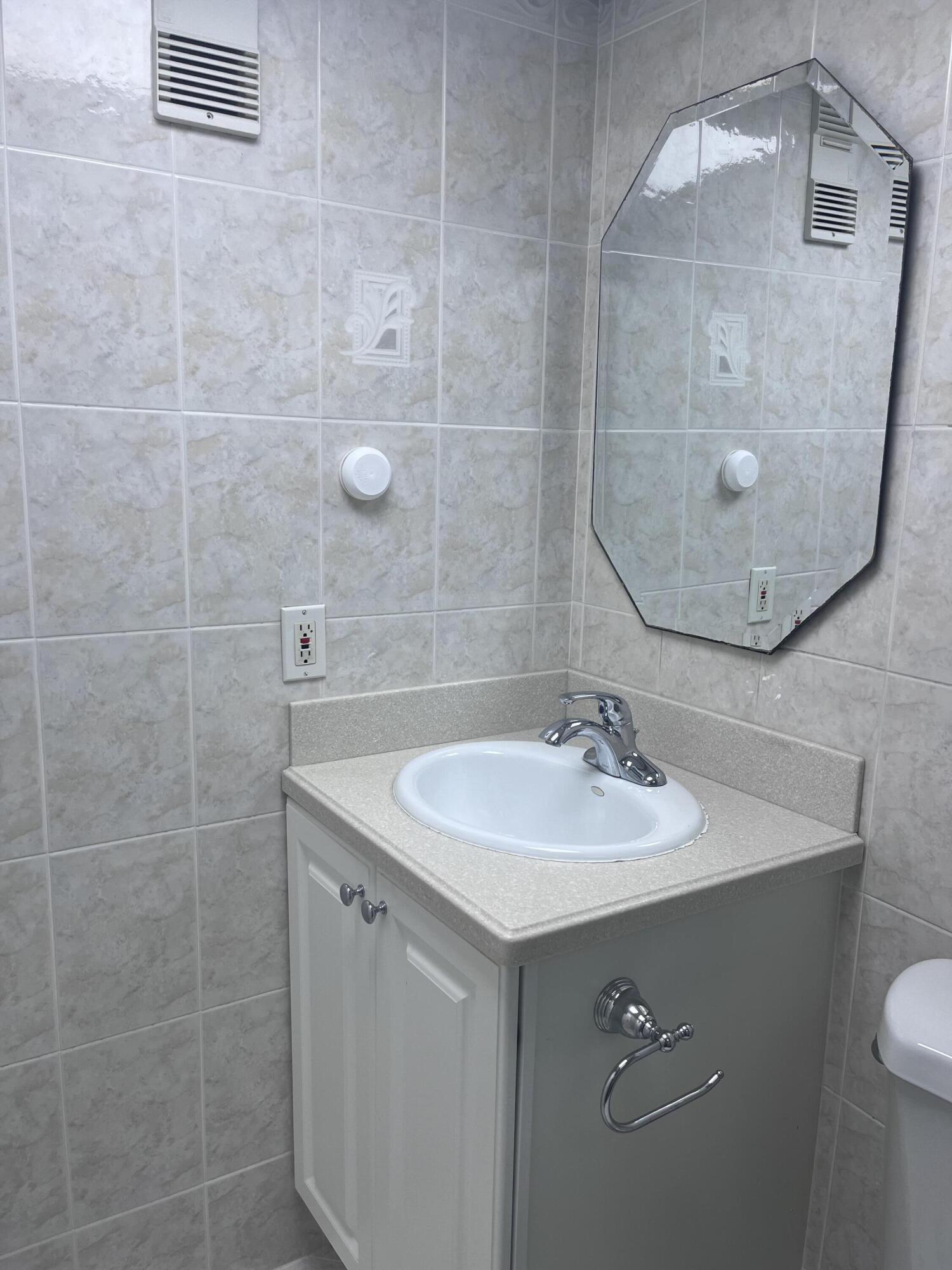 120 SW 96th Terrace 303