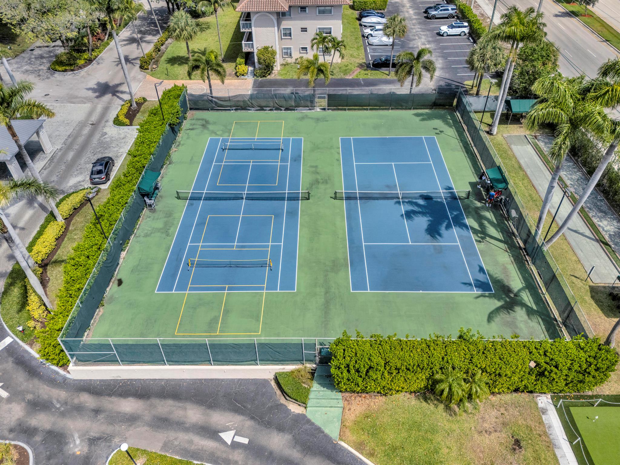 6 Royal Palm Way 307