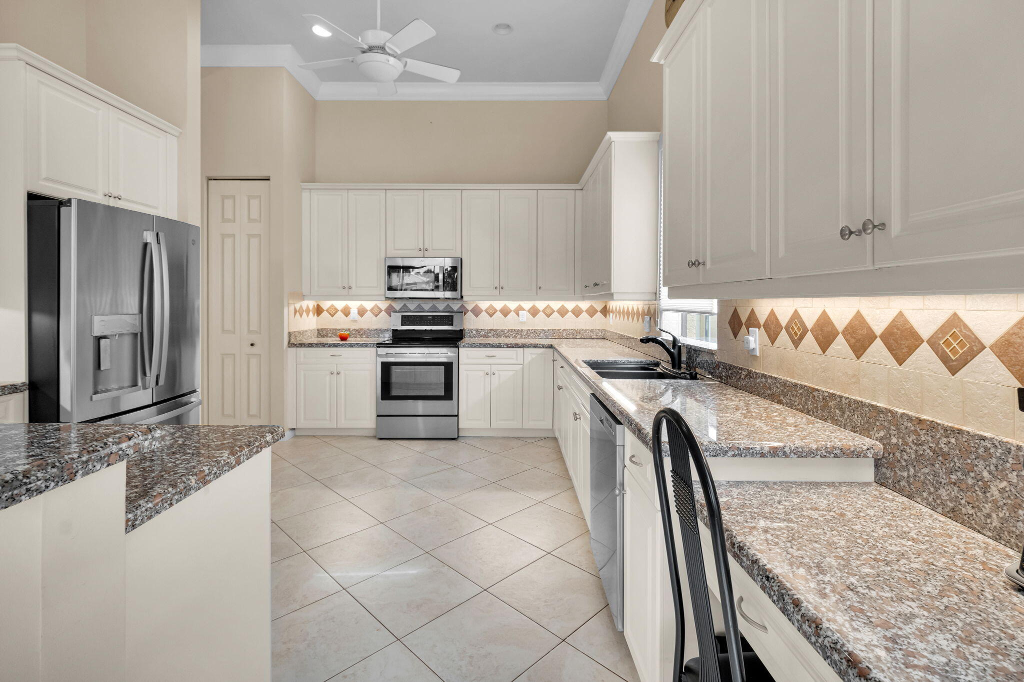 6908 Adriano Drive