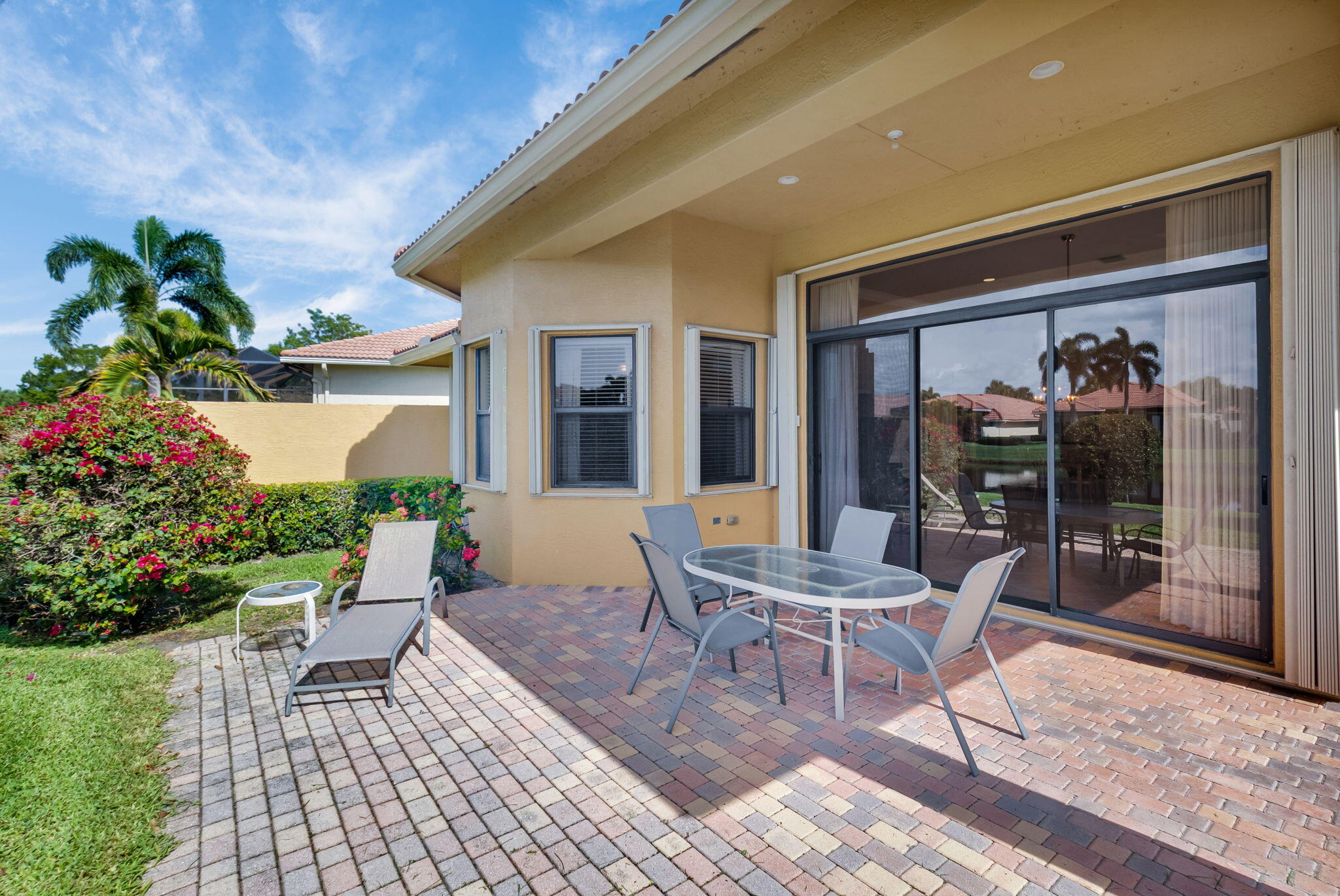 6908 Adriano Drive