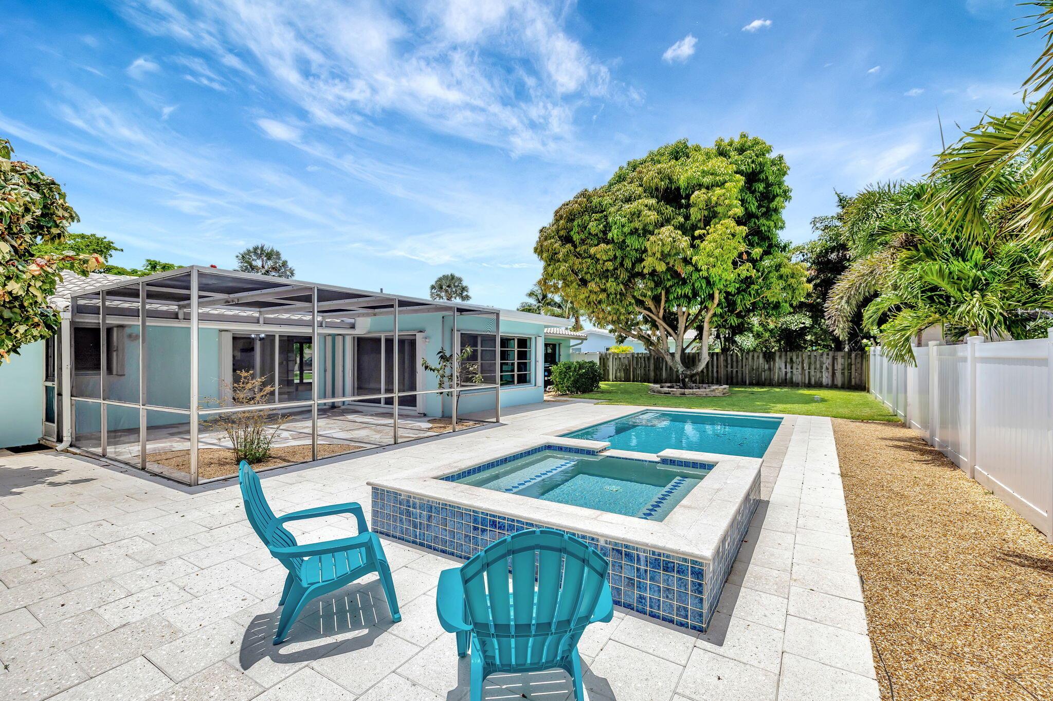 1233 SE 12th Terrace