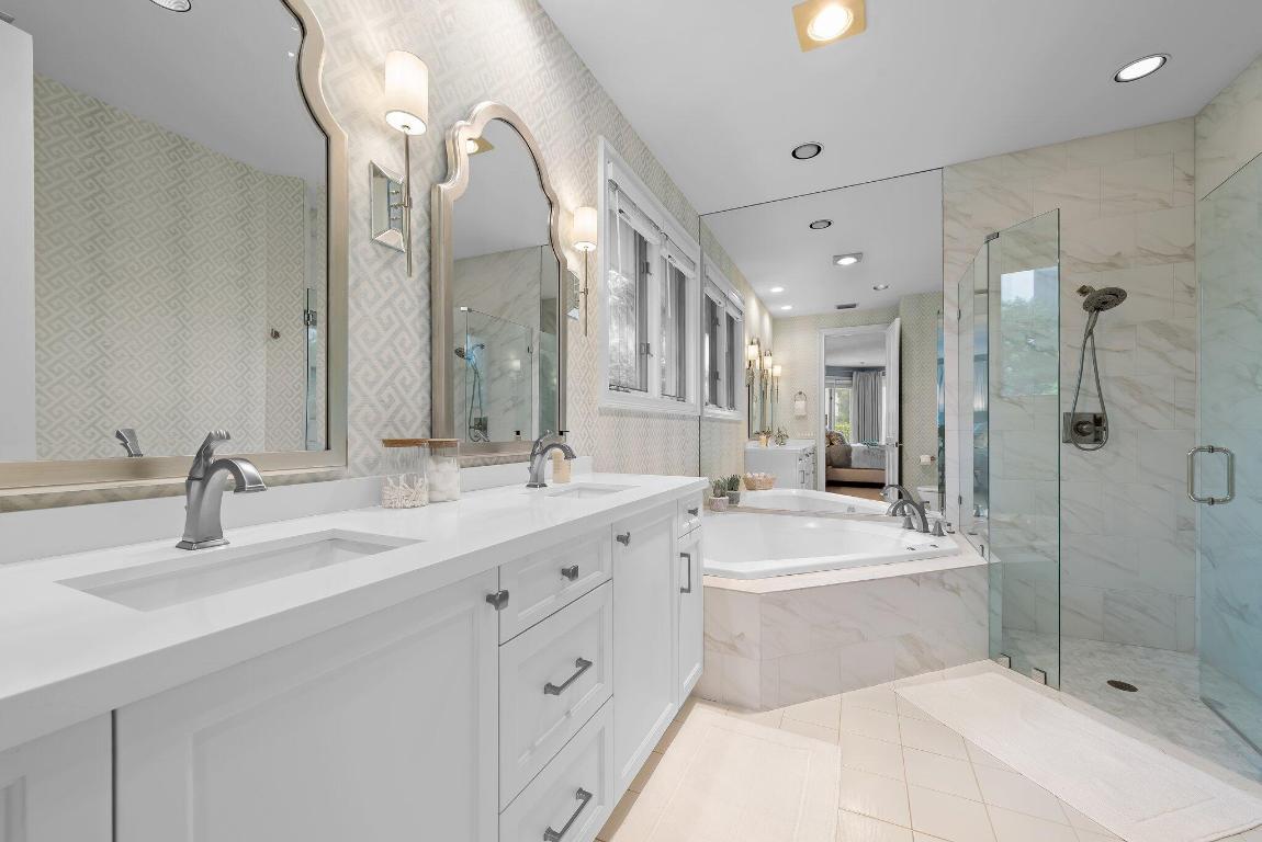 396 E Coconut Palm Road