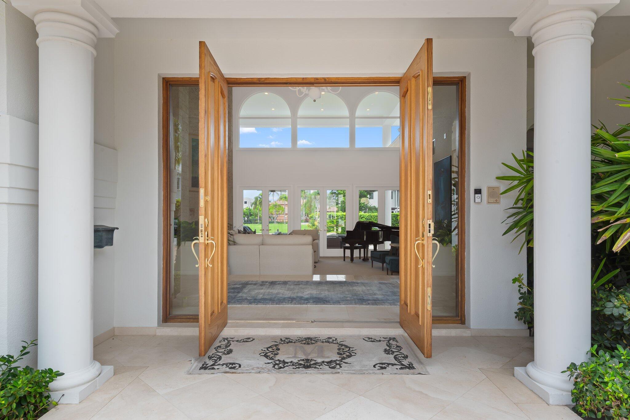 396 E Coconut Palm Road