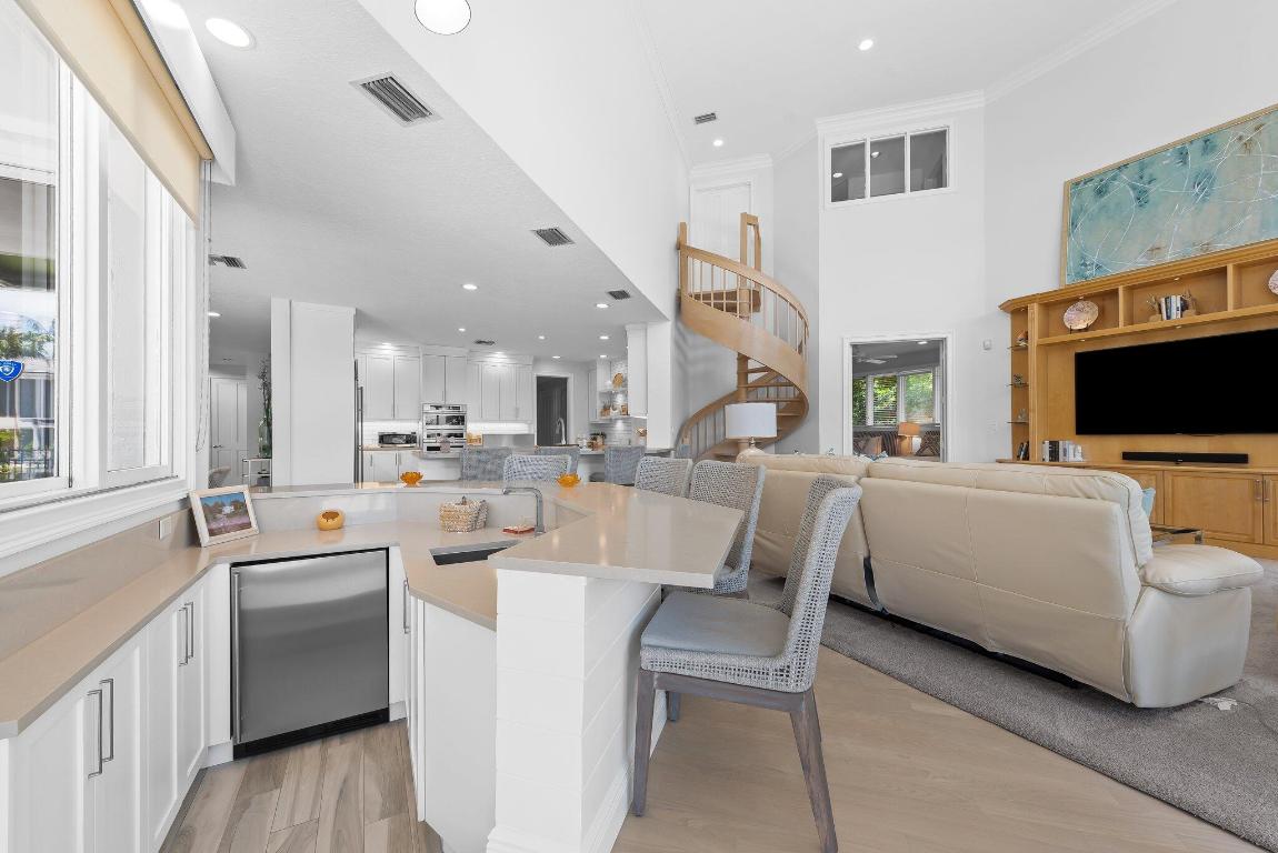 396 E Coconut Palm Road