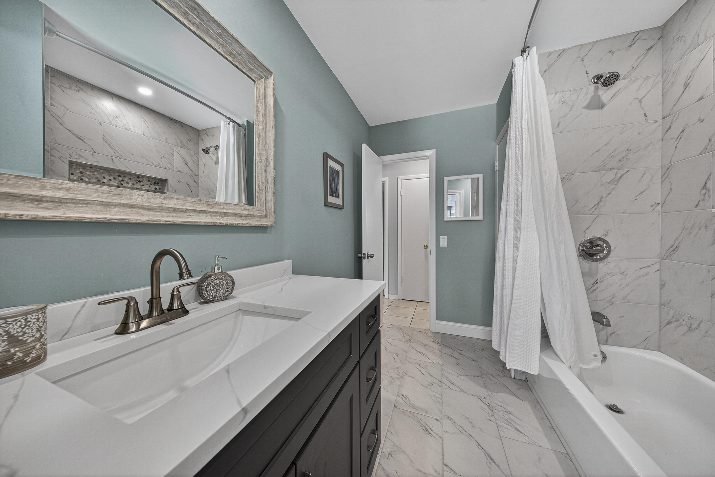 555 NW 15th Avenue