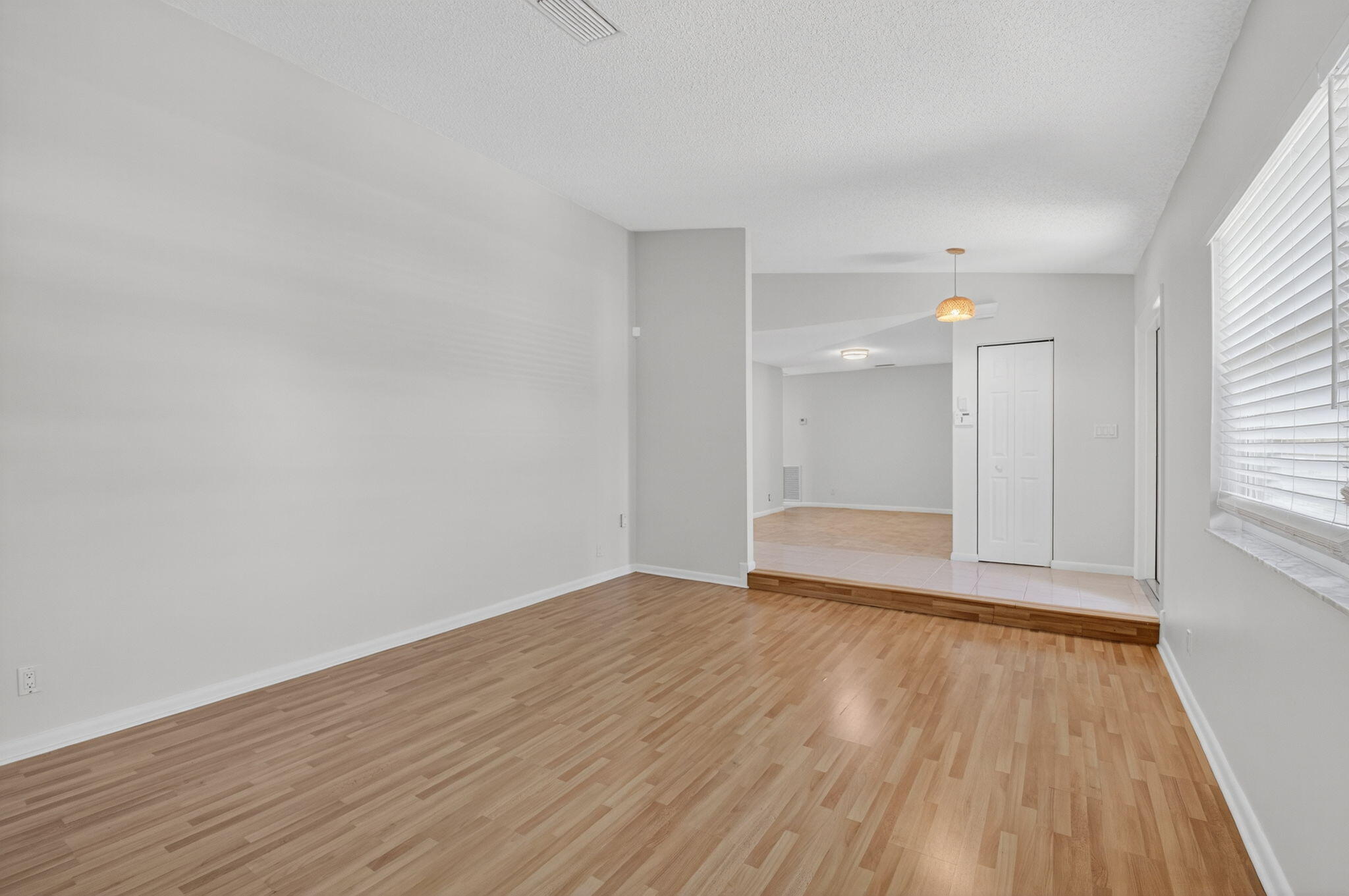 17414 Spring Tree Ln Lane