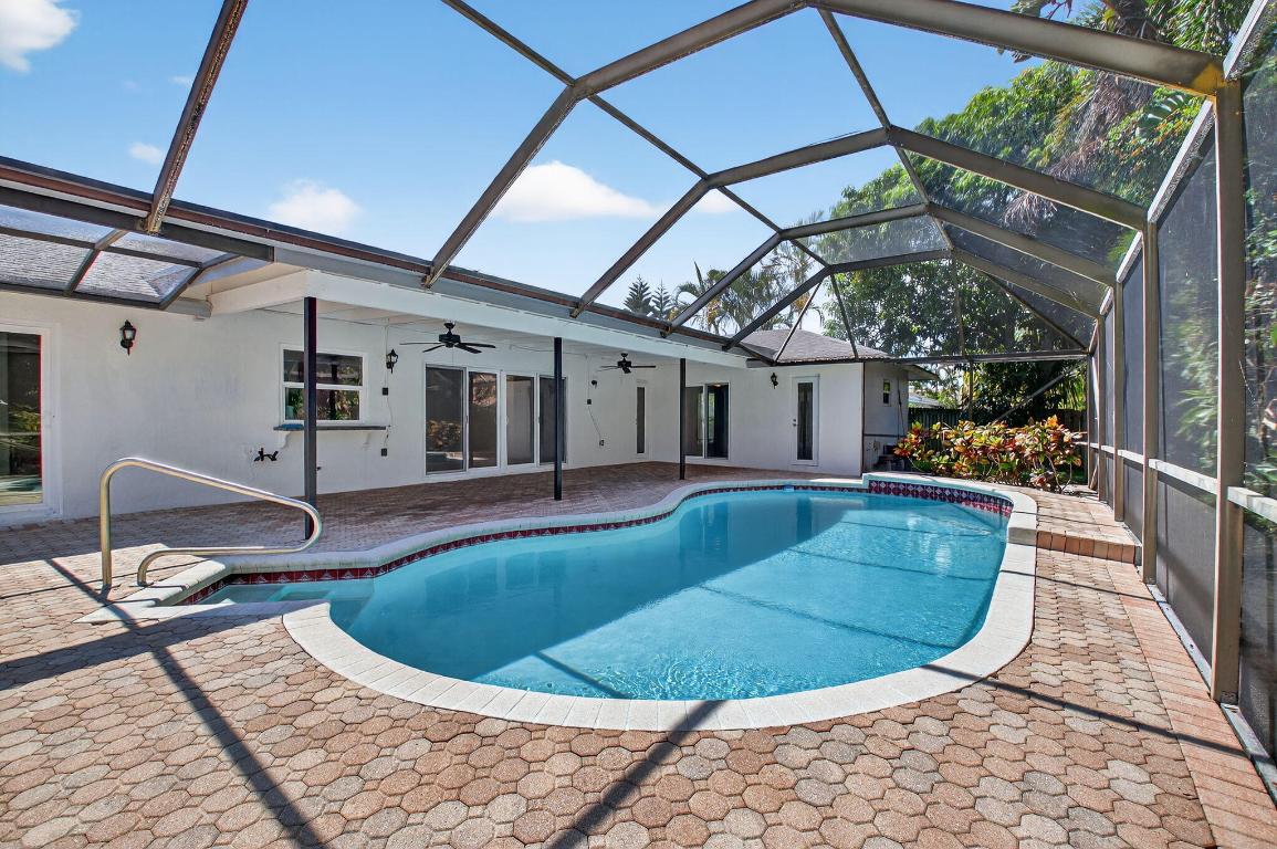 17414 Spring Tree Ln Lane