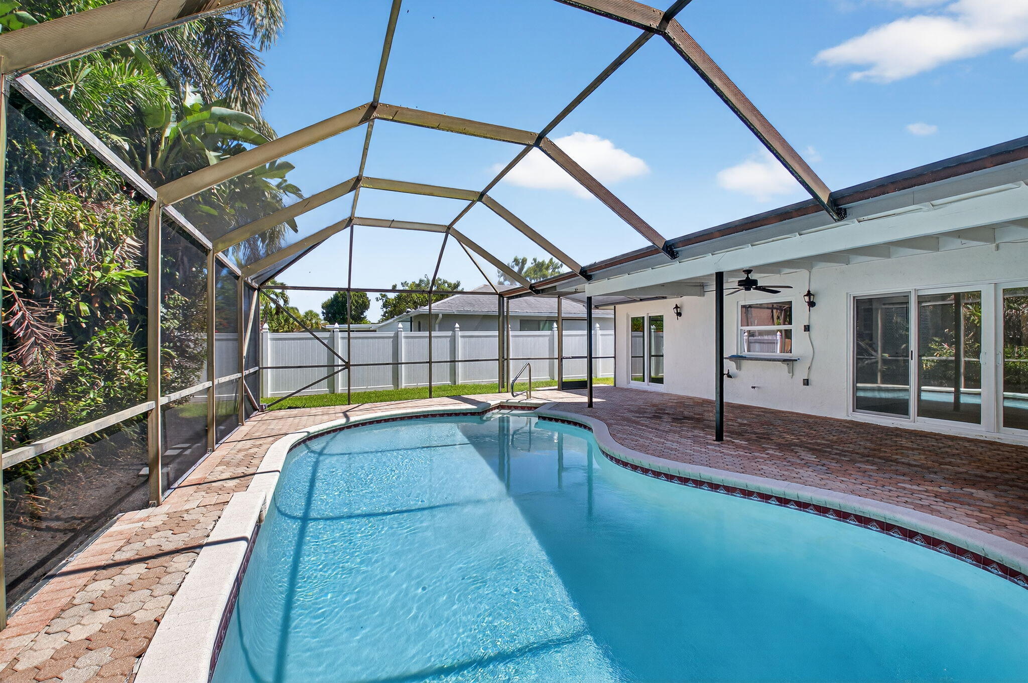 17414 Spring Tree Ln Lane