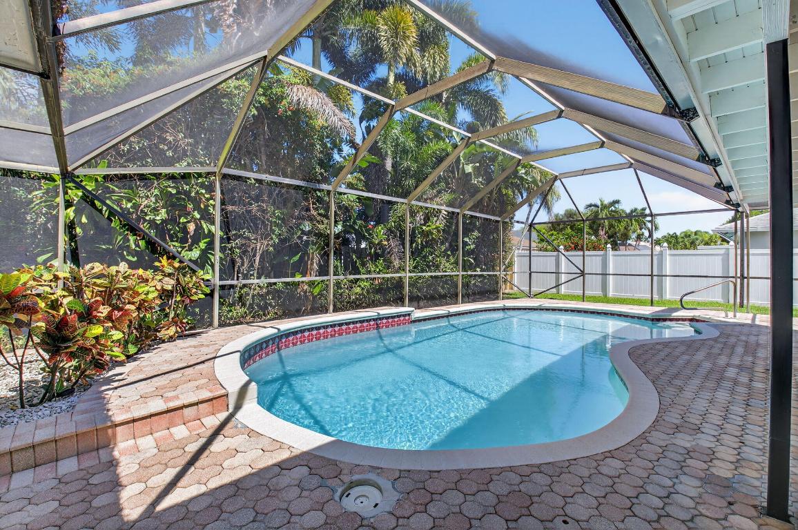 17414 Spring Tree Ln Lane