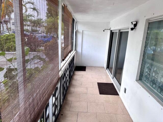 2151 NE 42 Court 102