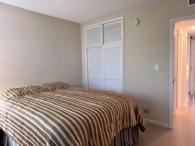 2151 NE 42 Court 102