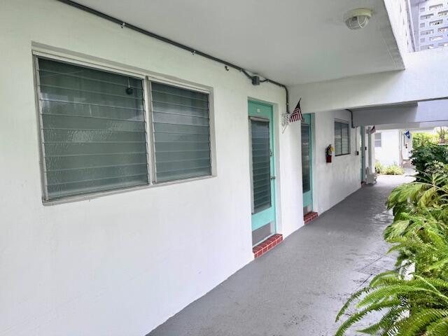 2151 NE 42 Court 102