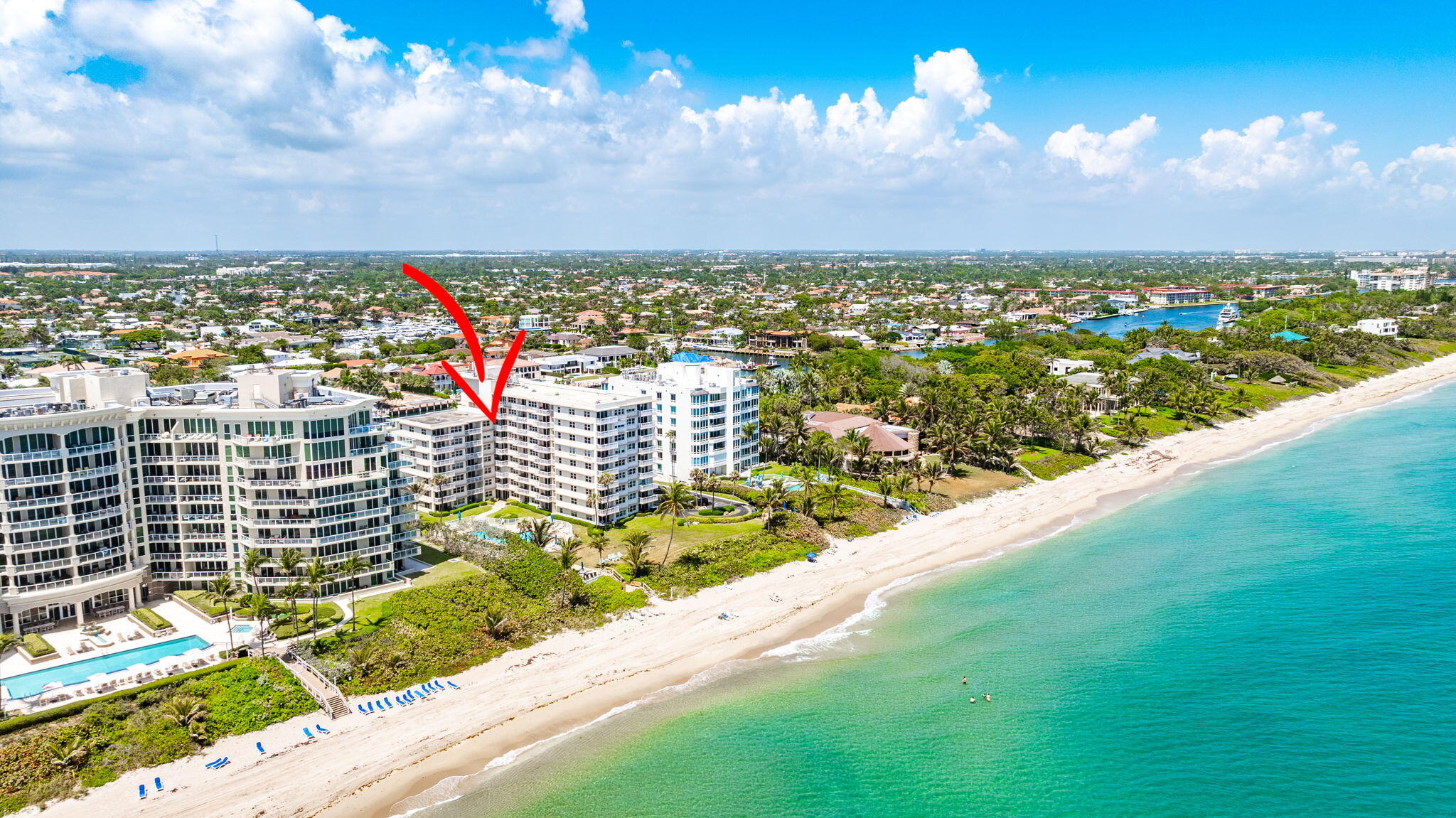 1069 Hillsboro Mile, Unit 705