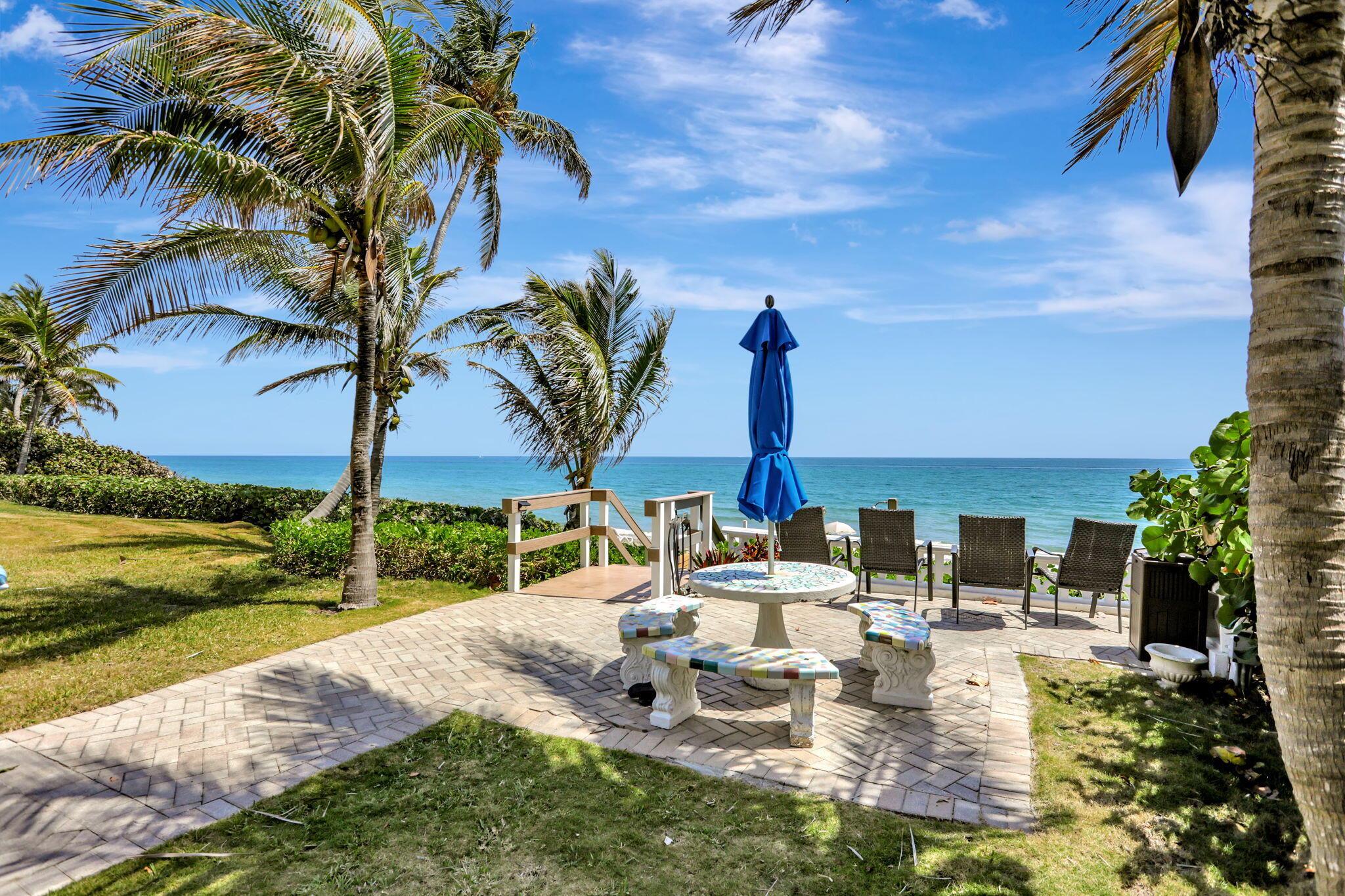 1069 Hillsboro Mile, Unit 705