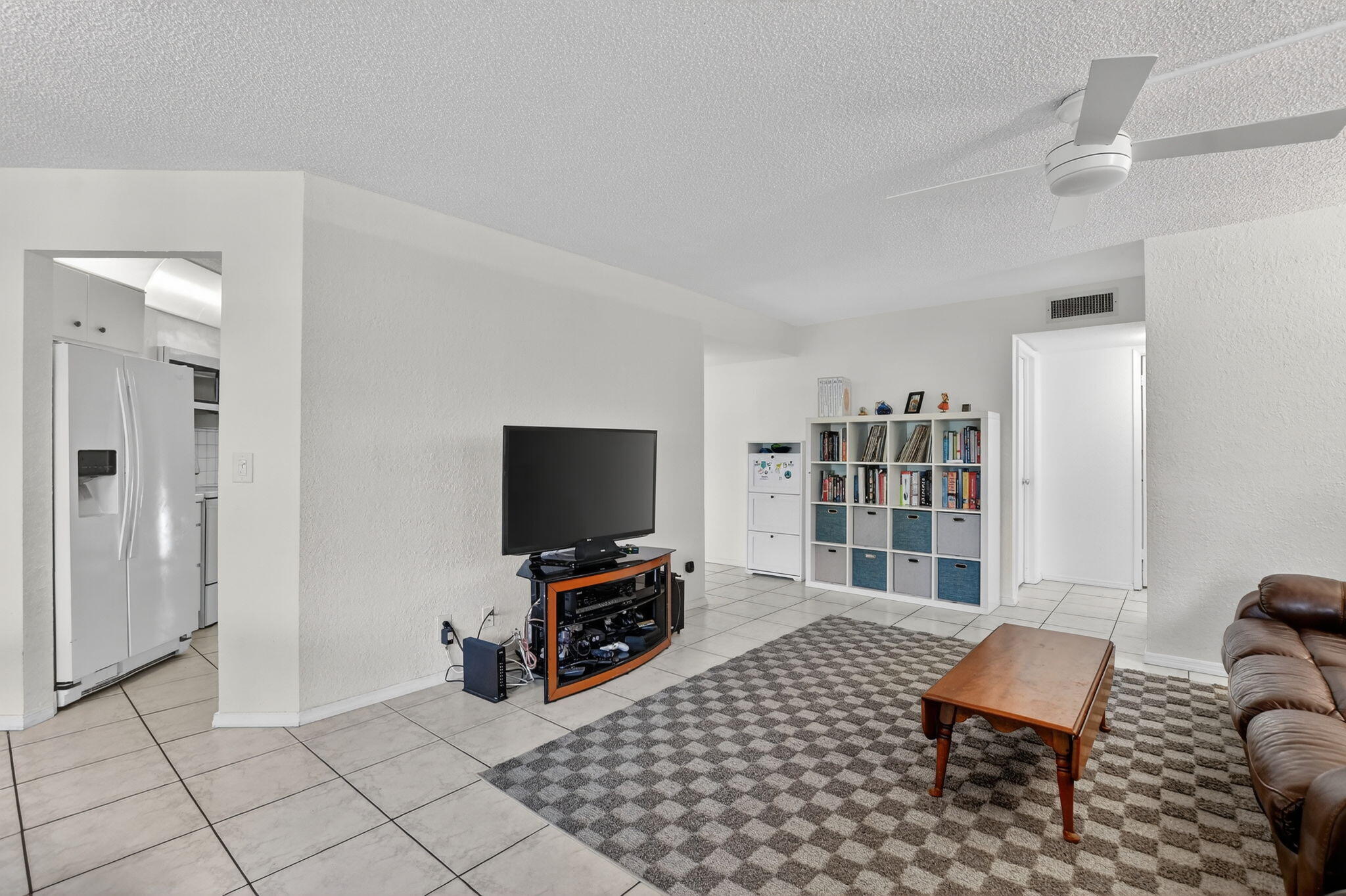 5650 Camino Del Sol 106