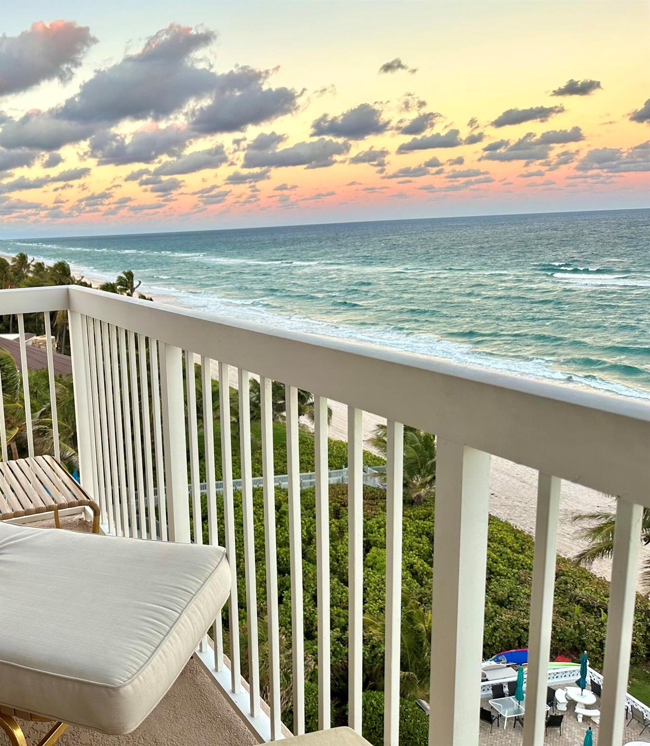 1069 Hillsboro Mile 802